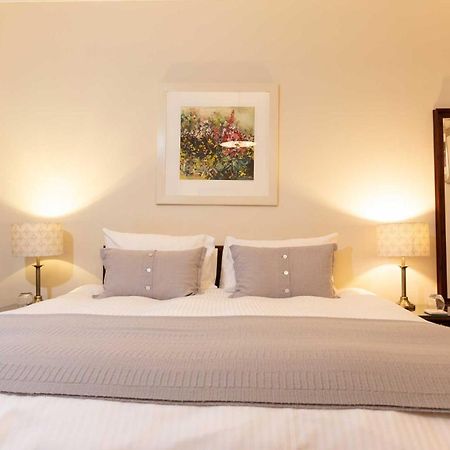 Fernbank House Bed & Breakfast Абърфелди Екстериор снимка